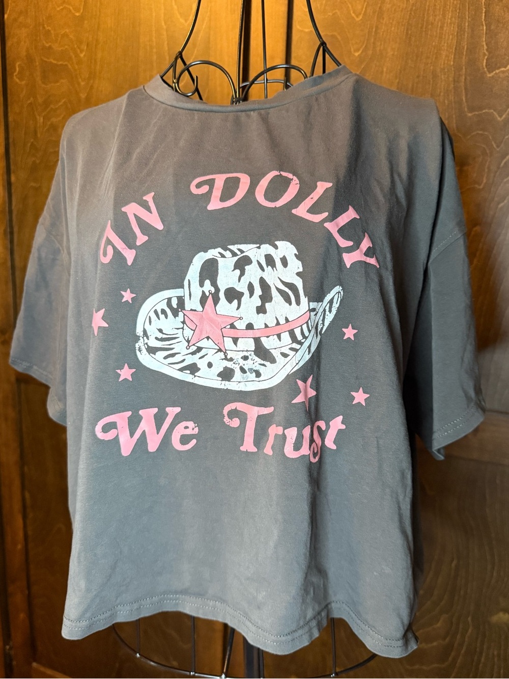 Source Unknown Charcoal Crop Tee with Pink & White Graphic